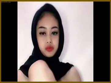 Miss Aay Jilbab Tocil Live Colmek